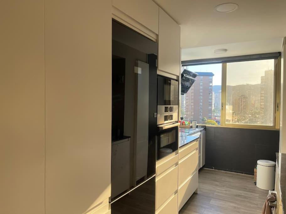 Precioso Apartamento En El Centro De Benidorm Ngoại thất bức ảnh